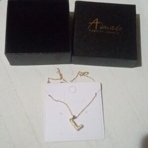 Aimade L necklace NEW‎